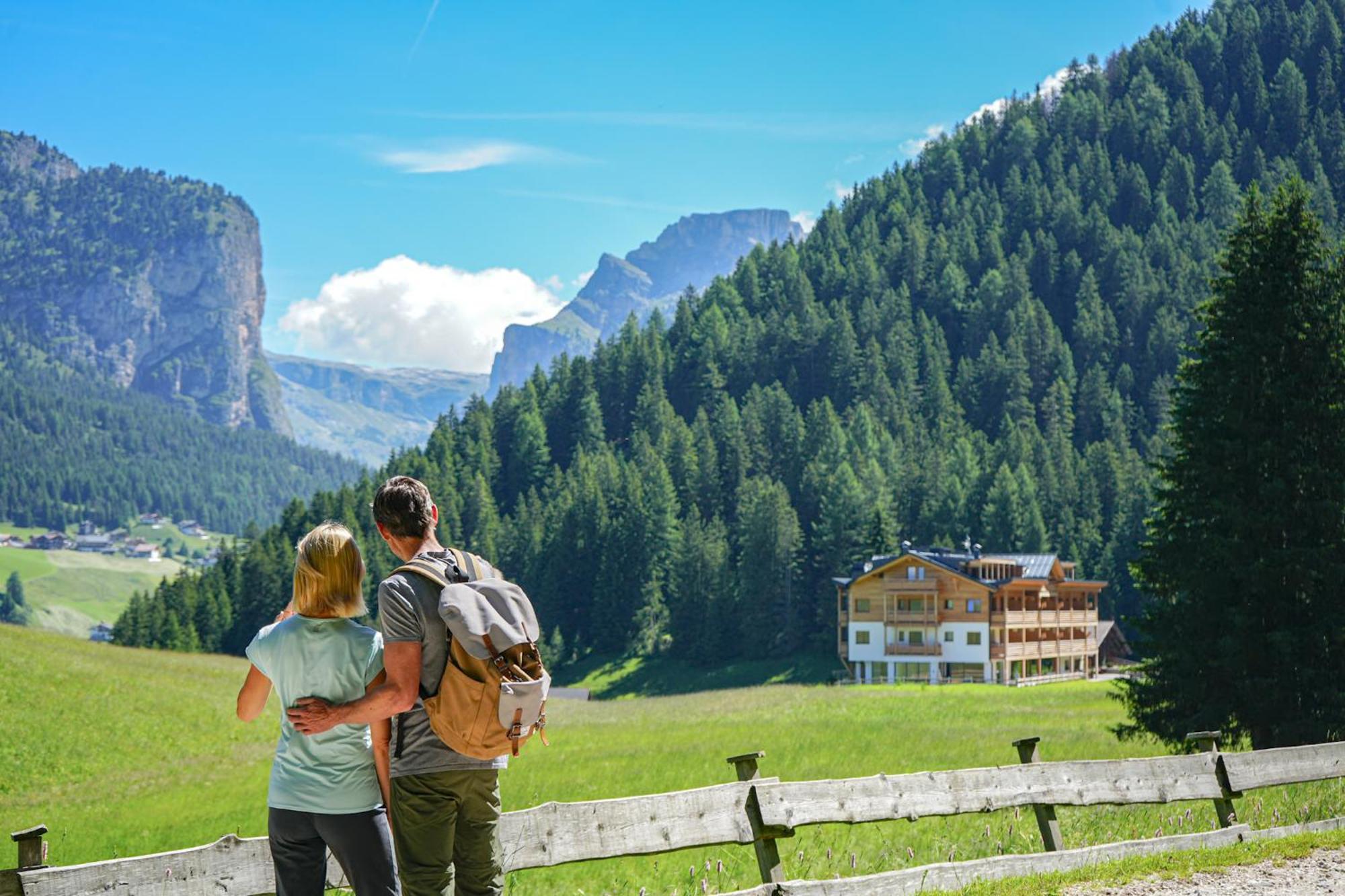 Hotel Pozzamanigoni Selva di Val Gardena Luaran gambar